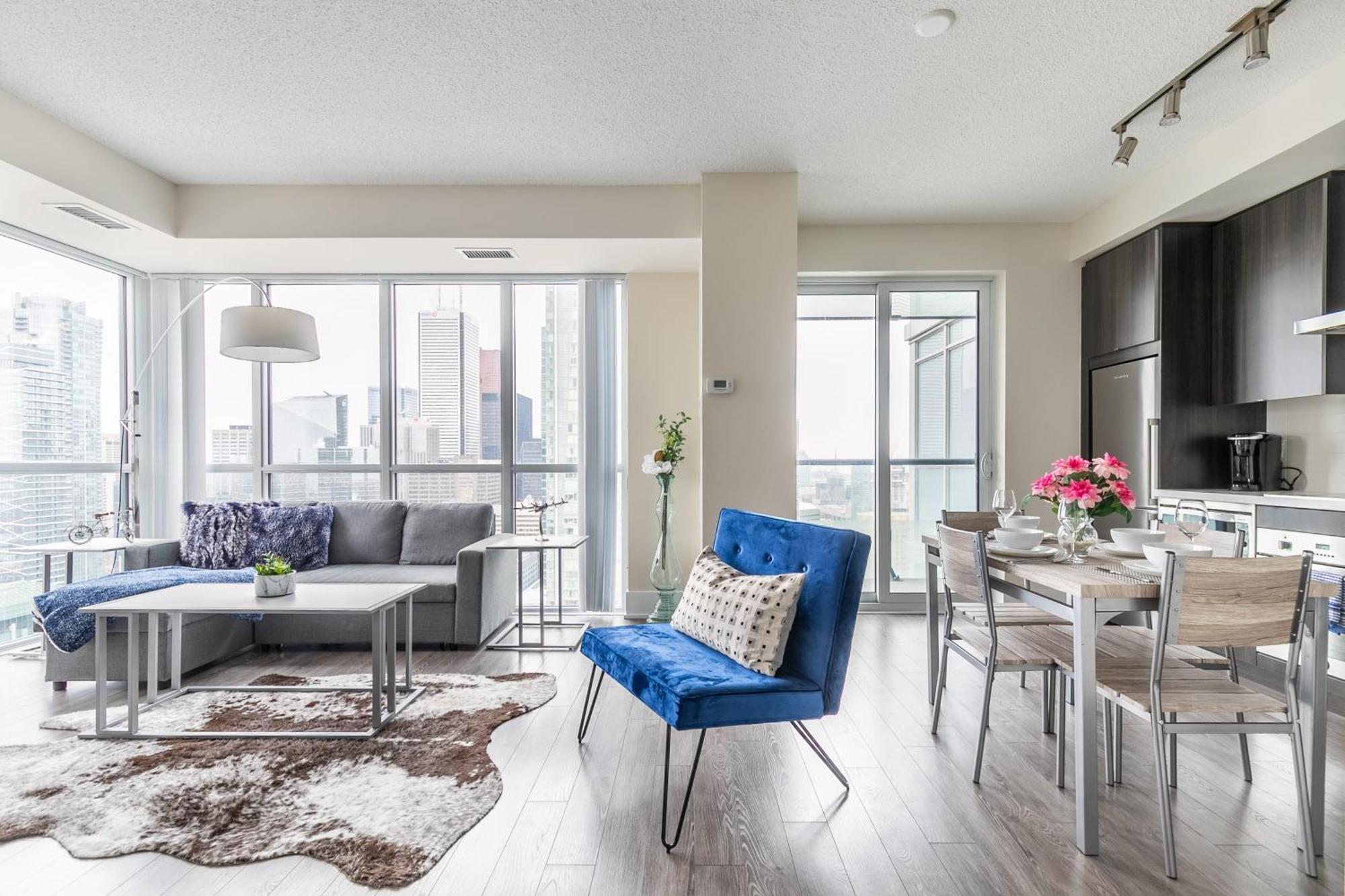 Luxury 1Br Condo - King Bed With City Views Toronto Exteriör bild